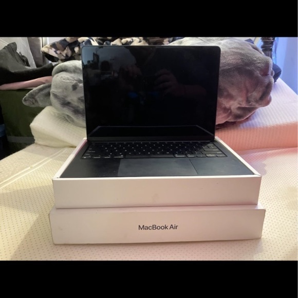 COPY - MacBook Air m2 A2681 - Picture 4 of 8